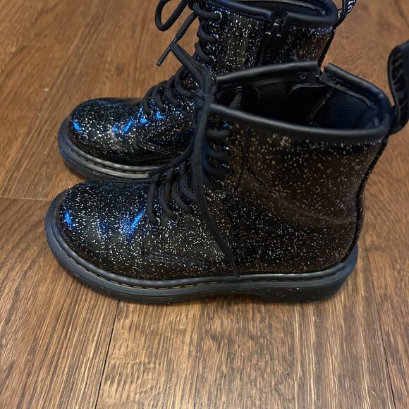 Dr. Martens unisex-child 1460 J (Little Kid/Big Kid) - Picture 4 of 6